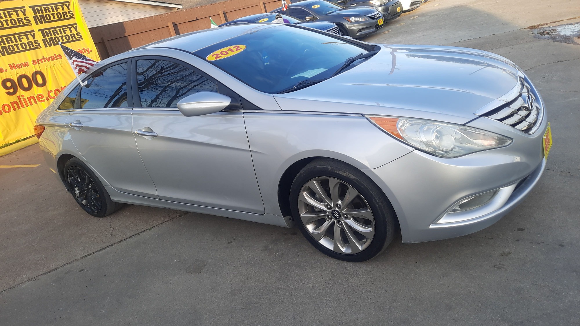 photo of 2012 Hyundai Sonata Limited Auto